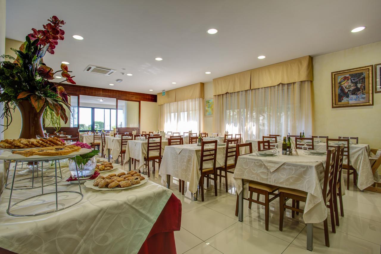 Hotel Deanna Bellaria-Igea Marina Luaran gambar