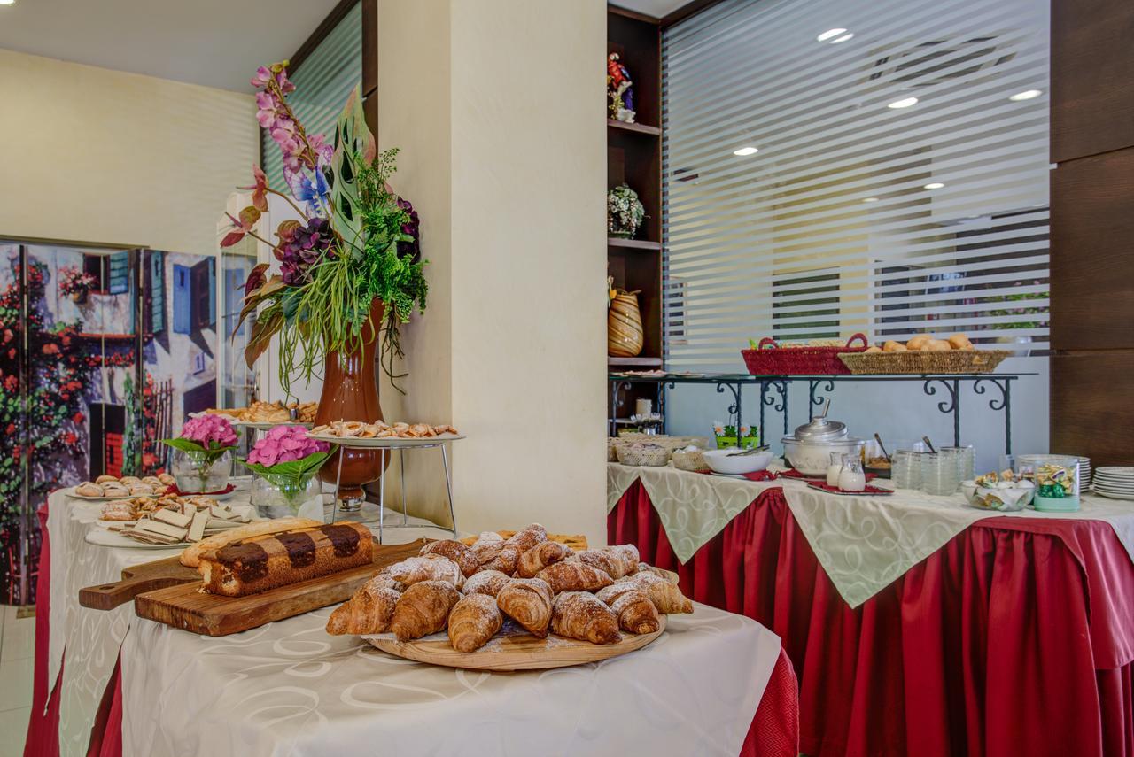 Hotel Deanna Bellaria-Igea Marina Luaran gambar